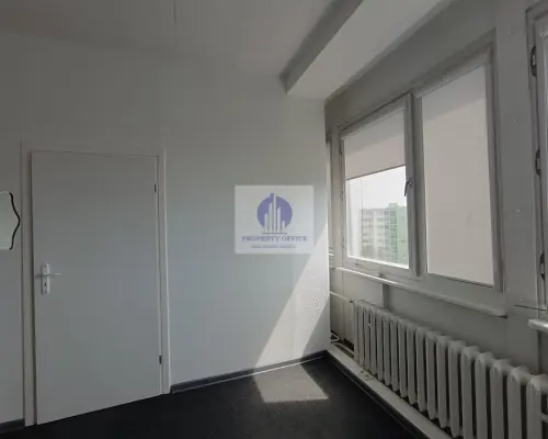 Praga Południe: lokal biurowy 21,30m2 do wynajęcia