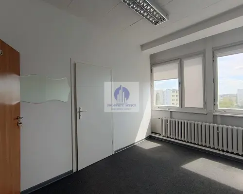 Praga Południe: lokal biurowy 21,30m2 do wynajęcia