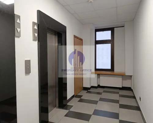 Śródmieście: lokal biurowy 18,53 m2 do wynajęcia