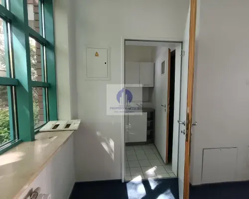 Mokotów: lokal handlowo-usługowy 45,02m2 do wynajęcia