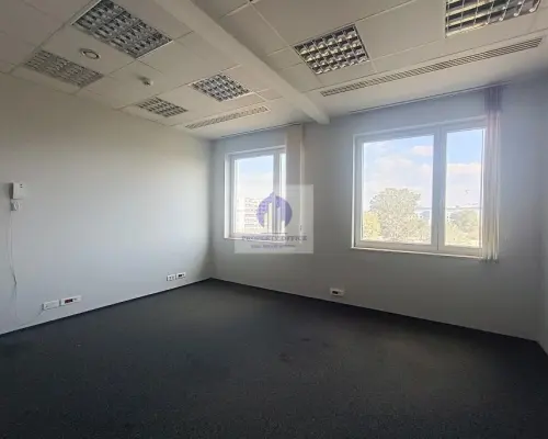 Mokotów: lokal biurowy 38,84 m2 na wynajem