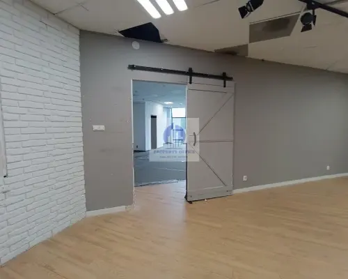 Mokotów: lokal handlowo-usługowy o pow. 130,78 m2 do wynajęcia