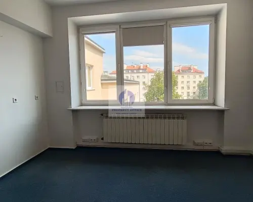 Mokotów: lokal biurowy 19,69m2 do wynajęcia