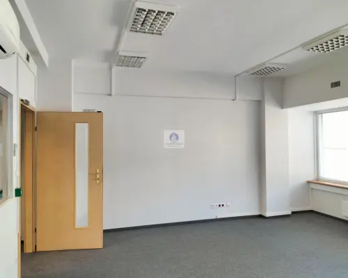 Bielany: lokal biurowy 119m2 do wynajęcia