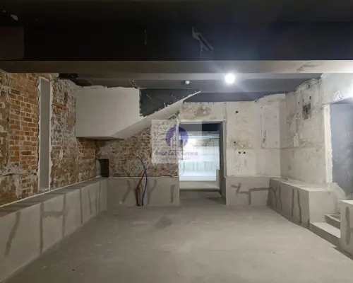 Śródmieście: lokal usługowy 162,63 m2 do wynajęcia