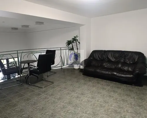 Mokotów: lokal biurowy 40,70 m2 do wynajęcia