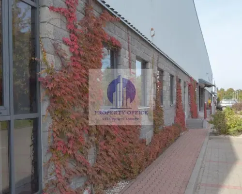 Włochy: lokal biurowy 450m2 do wynajęcia