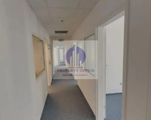 Włochy: lokal biurowy 450m2 do wynajęcia