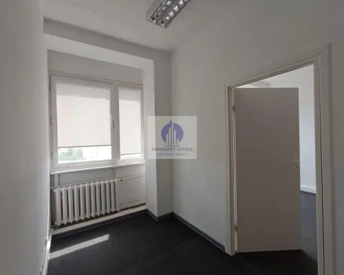 Praga Południe: lokal biurowy 21,30m2 do wynajęcia