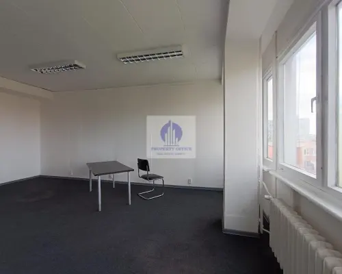 Praga Południe: lokal biurowy 35,10m2 do wynajęcia