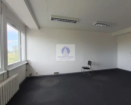 Praga Południe: lokal biurowy 35,10m2 do wynajęcia