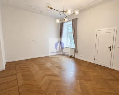 Śródmieście: lokal biurowy 115,19m2 do wynajęcia