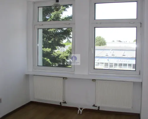Targówek: biuro 12,50 m2 do wynajęcia