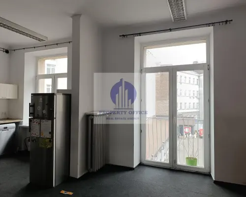 Ochota: lokal biurowy na 300m2 do wynajęcia