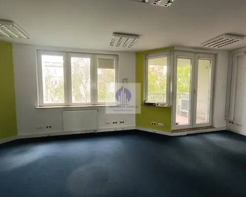 Mokotów: lokal biurowy 151 m2 do wynajęcia