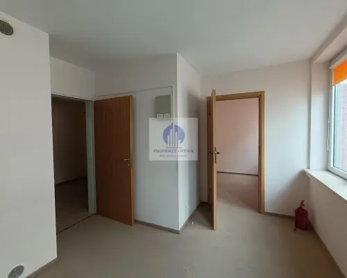 Mokotów: lokal biurowy 128 m2 do wynajęcia