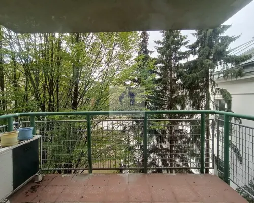 Mokotów: lokal biurowy 128 m2 do wynajęcia