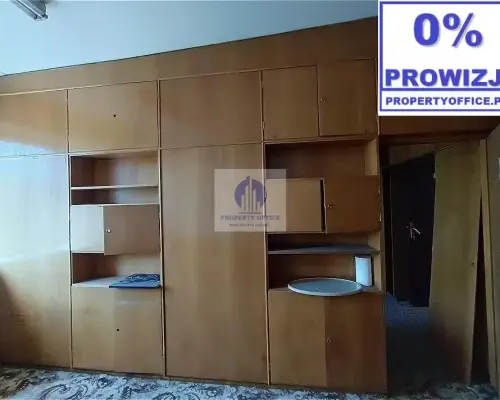 Włochy: lokal biurowy 32,80m2 do wynajęcia