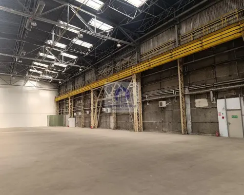 Bielany: magazyn 1500 m2 na wynajem