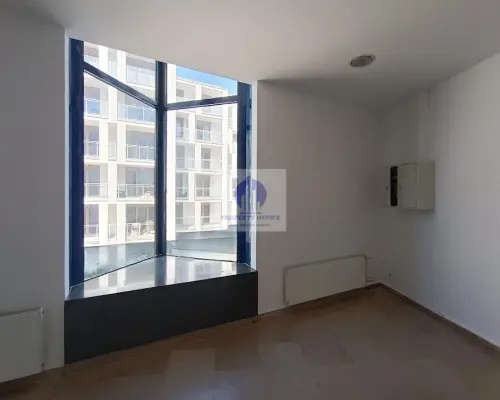Mokotów: lokal handlowo-usługowy o pow. 110 m2 do wynajęcia