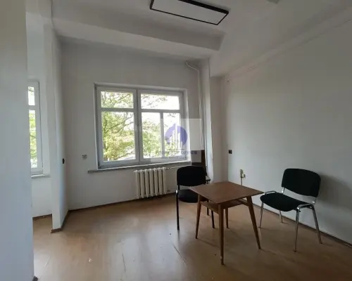 Wawer: lokal biurowy 37,53m2 do wynajęcia