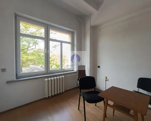 Wawer: lokal biurowy 37,53m2 do wynajęcia