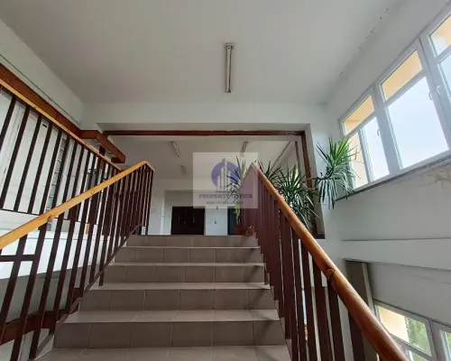 Wawer: lokal biurowy 23,61 m2 do wynajęcia