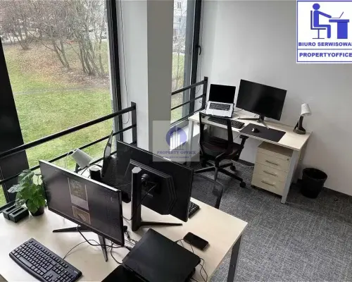 Śródmieście: biuro serwisowane dla 3 osób do wynajęcia
