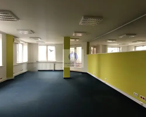 Mokotów: lokal biurowy 267m2 do wynajęcia