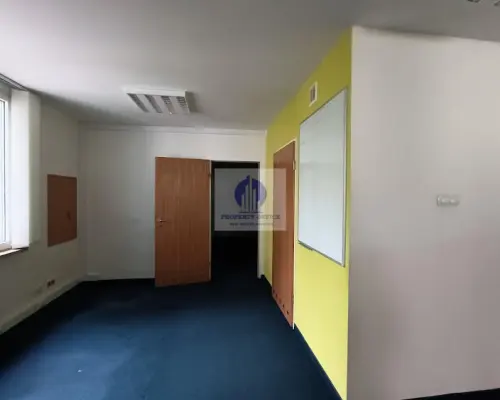 Mokotów: lokal biurowy 267m2 do wynajęcia