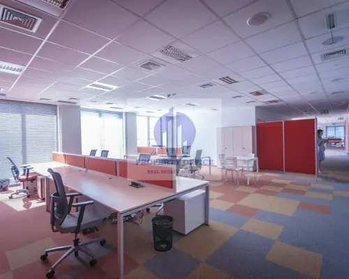 Mokotów: lokal biurowy 595m2 do wynajęcia