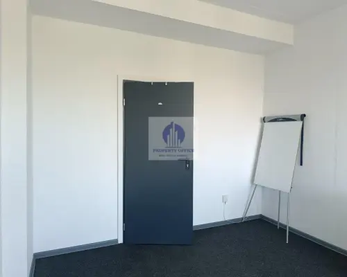 Praga Południe: lokal biurowy 22,90 m2 do wynajęcia