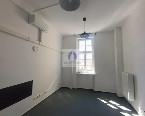 Śródmieście: lokal biurowy 39,89m2 do wynajęcia