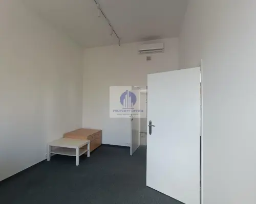 Mokotów: lokal biurowy 67,88m2 do wynajęcia