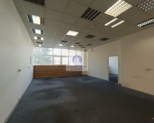 Bielany: lokal magazynowo-biuroey 139,38m2 do wynajęcia