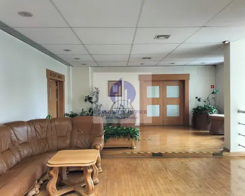 Mokotów: lokal biurowy 24m2 do wynajęcia