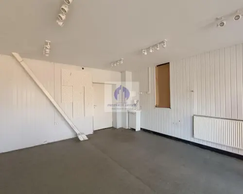 Praga Południe: lokal biurowo-usługowy 35m2 do wynajęcia