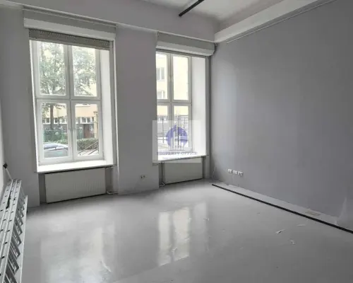 Śródmieście: lokal biurowo-usługowy 297m2 do wynajęcia