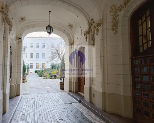 Śródmieście: lokal biurowy 131m2 do wynajęcia