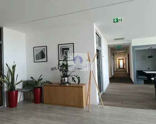 Ochota: biurko w coworkingu do wynajęcia