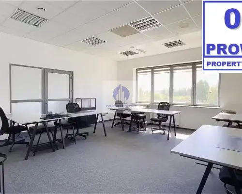Włochy: lokal biurowy 80 m2 do wynajęcia