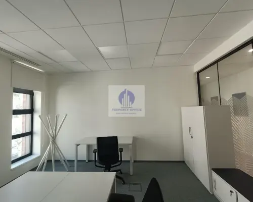 Praga Północ: biuro serwisowane dl 5 osób do wynajęcia