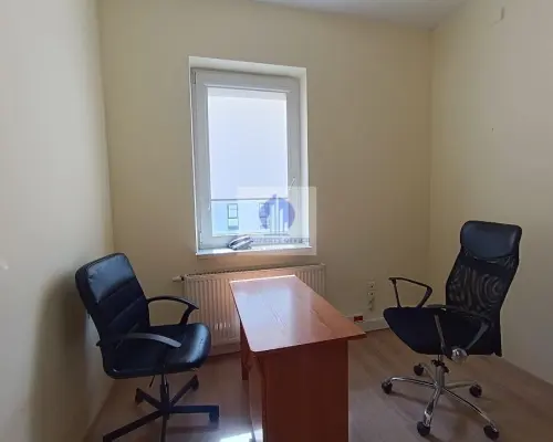 Mokotów: lokal biurowy 11 m2 do wynajęcia