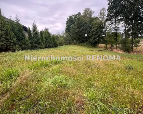 ​​​​​​​Działka na sprzedaż – cisza, spokój .
