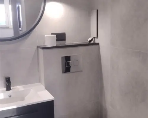 2-pokojowe mieszkanie z balkonem na os.Sikornik