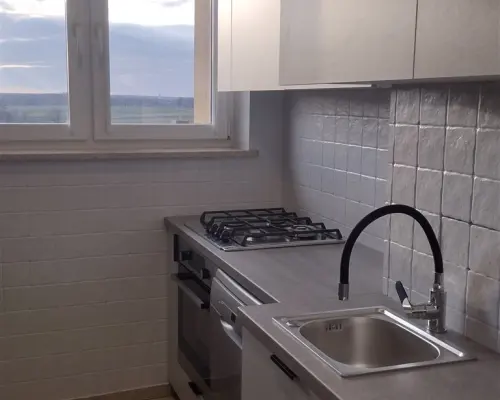 2-pokojowe mieszkanie z balkonem na os.Sikornik