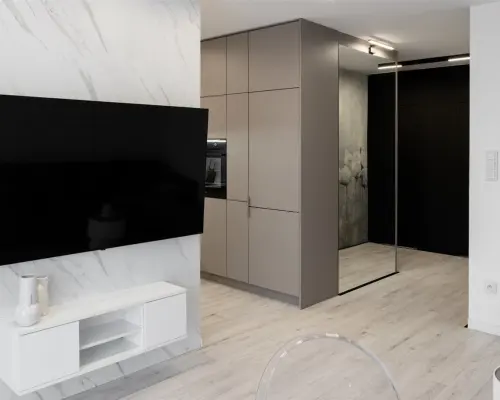 Stylowy apartament z ogródkiem os.Karolinki