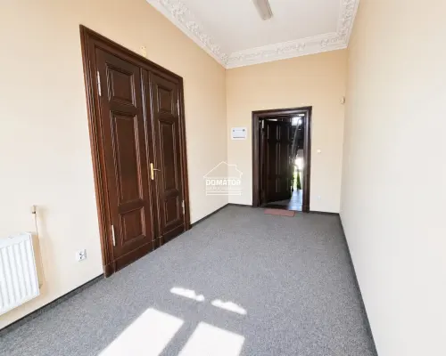 Prestiżowy lokal usługowo-mieszkalny 156,2 m²