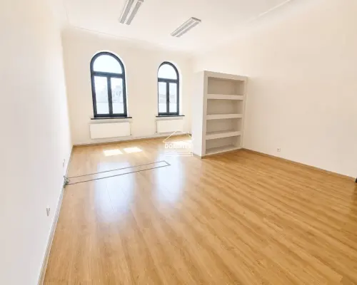 Prestiżowy lokal usługowo-mieszkalny 156,2 m²