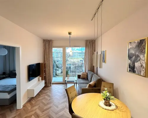 Mieszkanie 36 m2 na wynajem w nowoczesnym apartamentowcu na Osiedlu Glinki.  Teren ogrodzony , zamknięty z sterowaną bramą wja